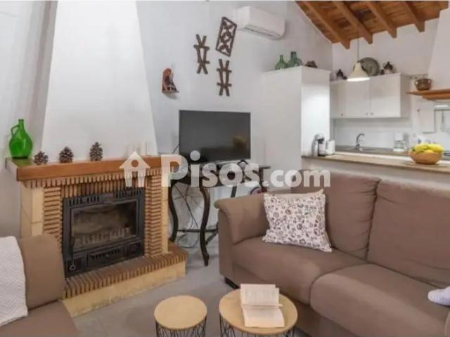 Casa rústica en alquiler en Cómpeta