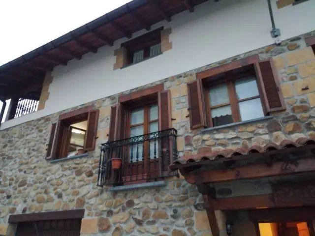 Casa rústica en alquiler en Calle de Elizondo, 8