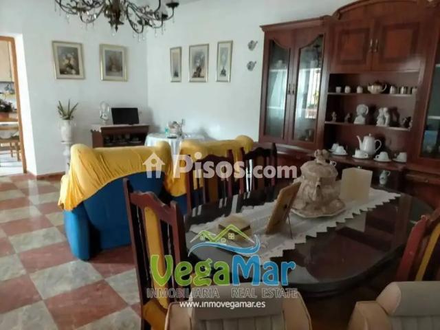 Casa rústica en alquiler en Casco Urbano