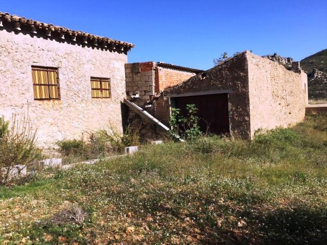 Casa Rústica en Macastre