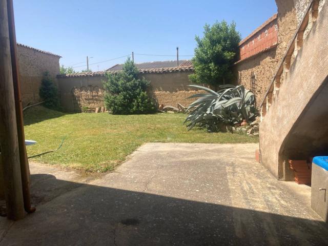 Casa rústica en venta entre La Bañeza y Astorga