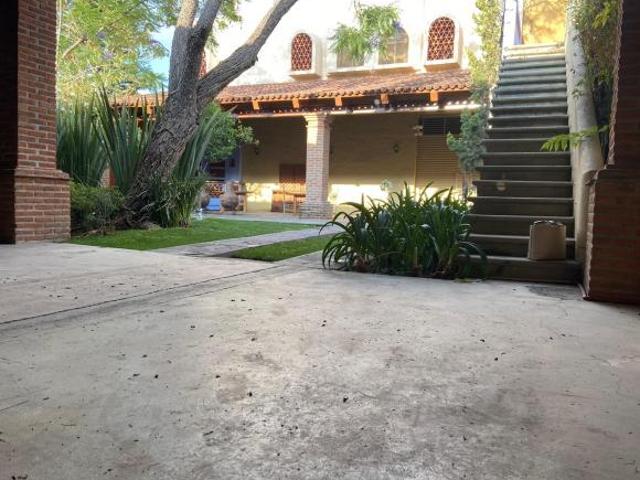 Casa rustica en venta Lopez mateos sur estilo mexicano