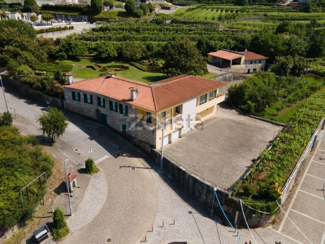 Casa rústica, Escudeiros e Penso Santo Estêvão e São Vicente