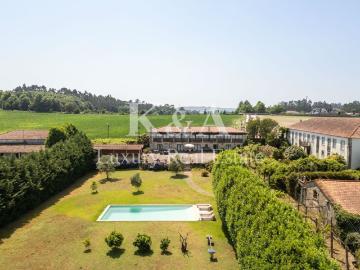 Casa rústica, Cabeçudos