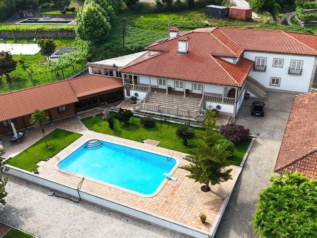 Casa rústica, Figueiras e Covas
