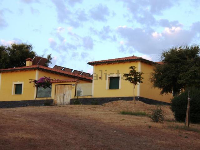 Casa rústica, Hernan Pérez