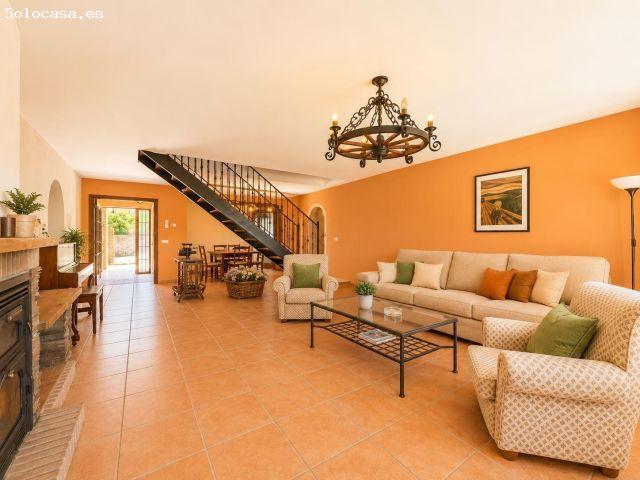 CASA RUSTICA INDEPENDIENTE CON IMPRESIONANTES VISTAS