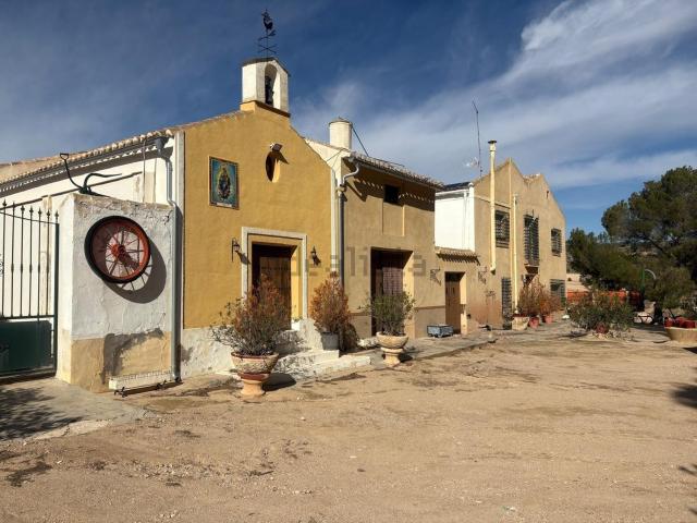 Casa rústica, Ontur