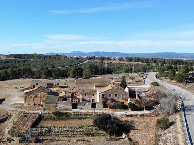 Casa rústica, Olèrdola