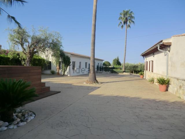 Casa rústica, Lloseta
