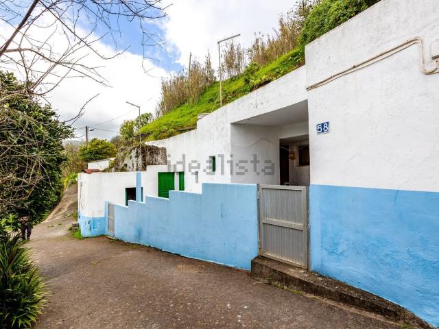 Casa rústica, Moya