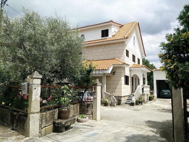 Casa rústica, Madalena e Samaiões