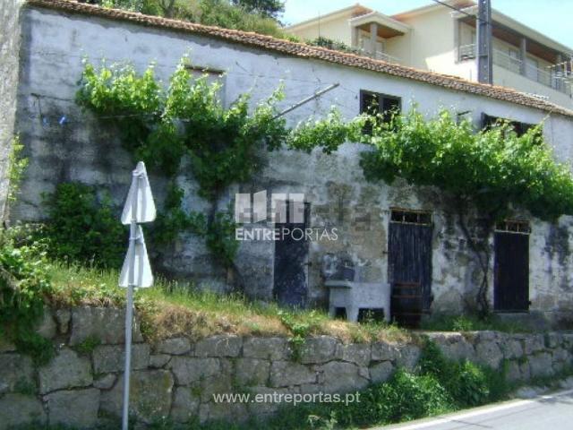 Casa rústica, Marco