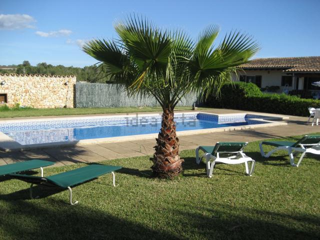 Casa rústica, Muro