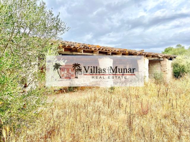 Casa rústica, Muro
