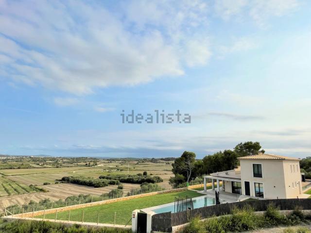 Casa rústica, Muro