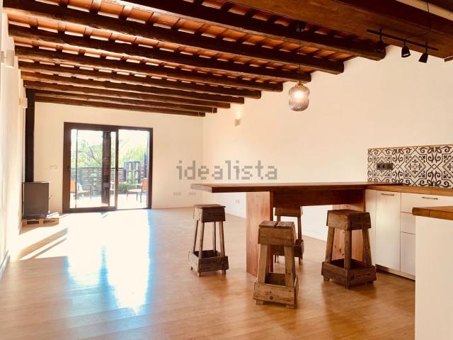 Casa rústica, Saus