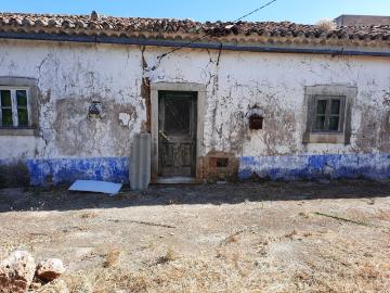 Casa rústica, Salir