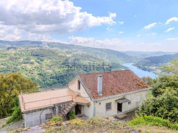 Casa rústica, Sande e São Lourenço
