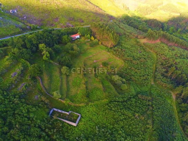 Casa rústica, Sande Vilarinho Barros Gomide