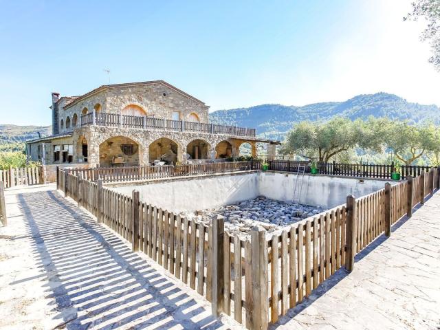 Casa rústica, Sant Vicenç de Castellet