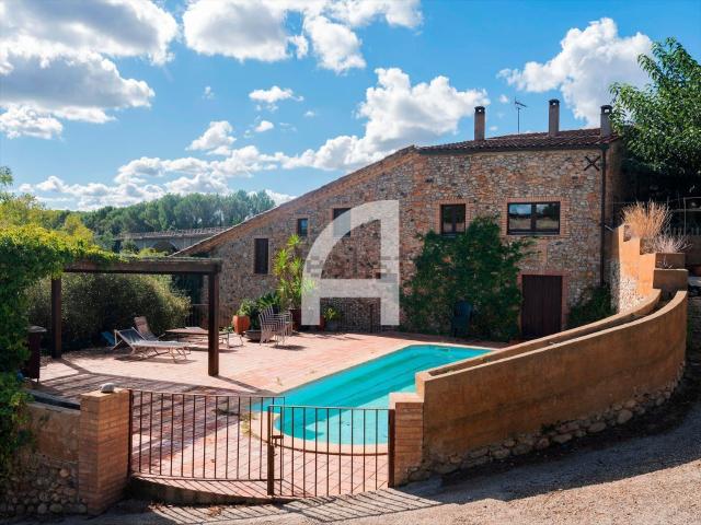 Casa rústica, Sant Miquel de Fluviá