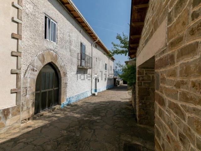 Casa rústica, Santa Cruz de la Serós