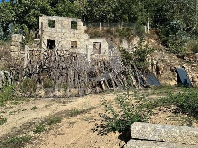 Casa rústica, Santa Leocádia e Mesquinhata