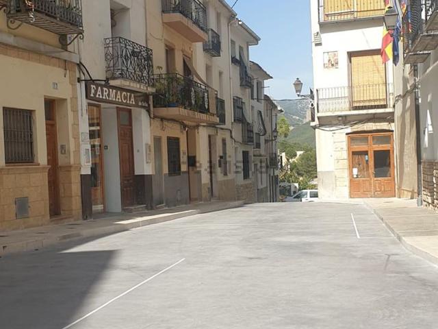 Casa rústica, Sella