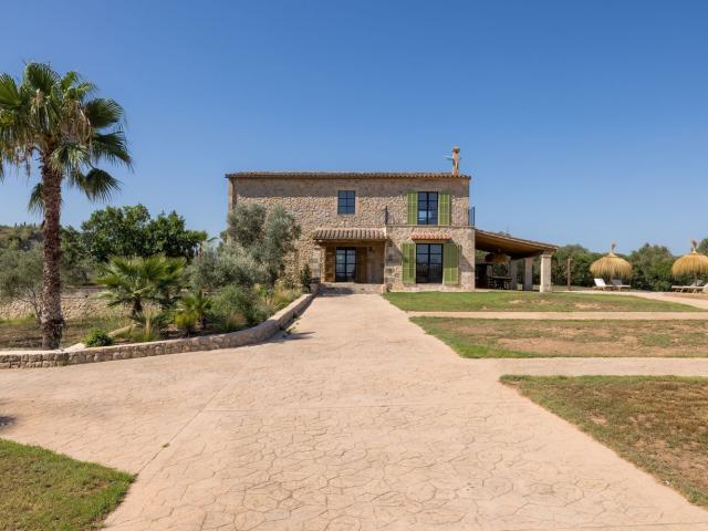 Casa rústica, Sineu