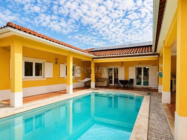 Casa rústica, Póvoa da Isenta