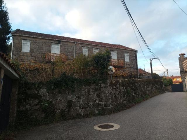 Casa rústica, Pazos de Borbén
