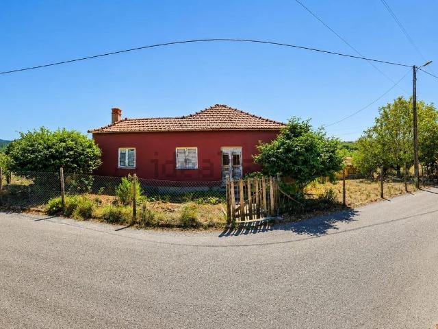 Casa rústica, Pampilhosa