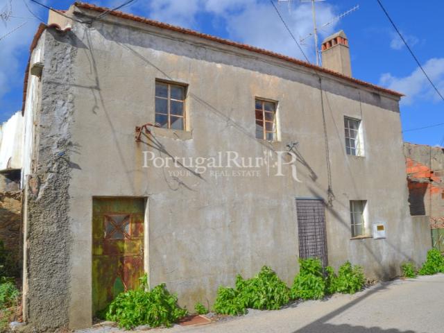 Casa Rústica para Recuperar perto Proença a Nova