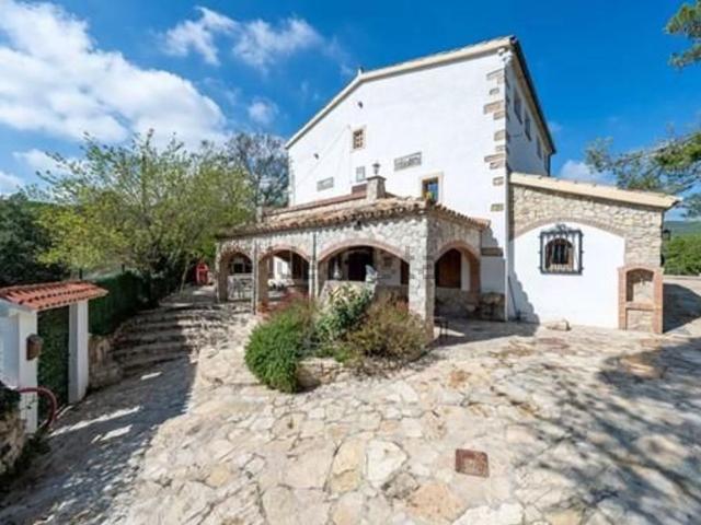 Casa rústica, Querol