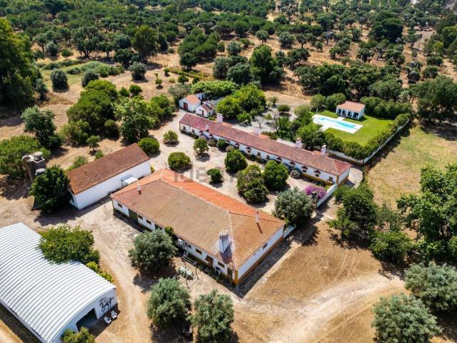 Casa rústica, Raposa
