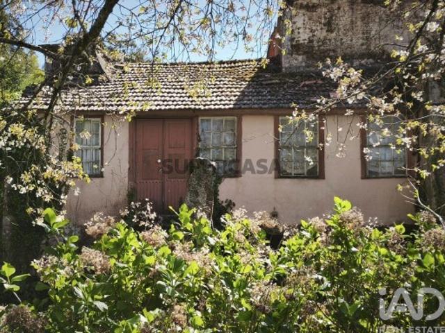 Casa rústica T4 em Cerdal de 210 m²