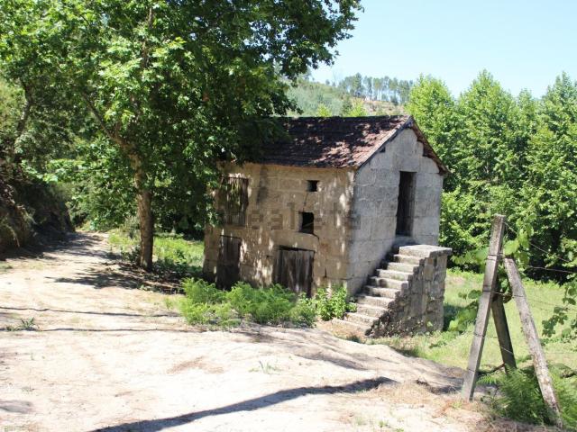 Casa rústica, Várzea Aliviada Folhada
