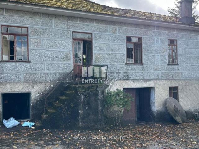 Casa rústica, Várzea Aliviada Folhada