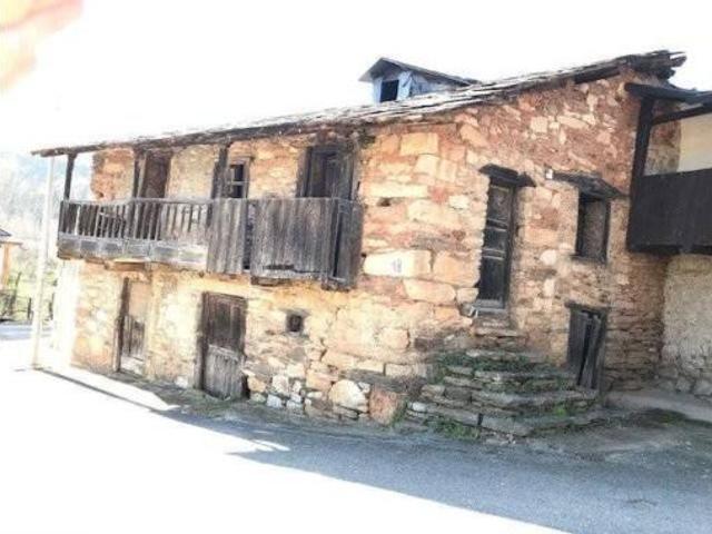 Casa rústica Venta Carucedo, Carucedo