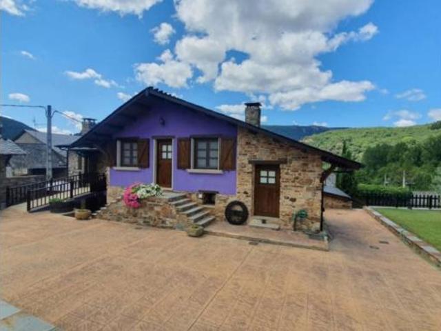 Casa rústica Venta Carucedo, Carucedo