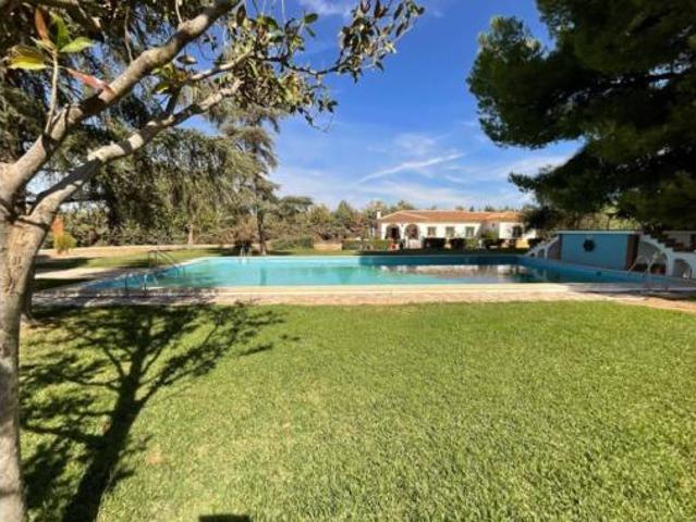 Casa rústica Venta Antequera, Recinto Ferial Circunvalación La Vega