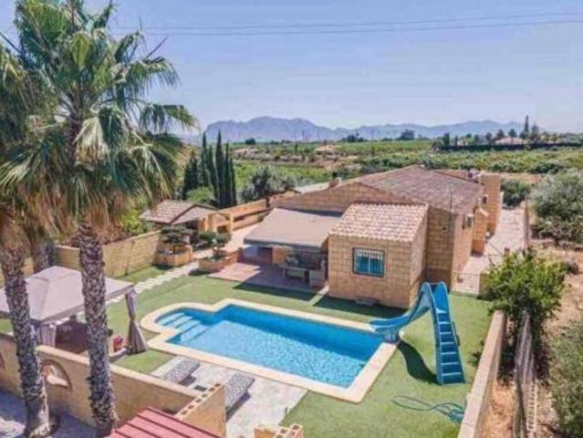 Casa rústica Venta Albatera, Albatera