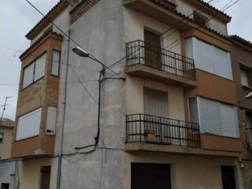 Casa rústica Venta Bot, Bot