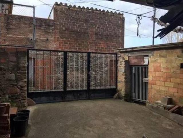 Casa rústica Venta Bescanó, Bescanó