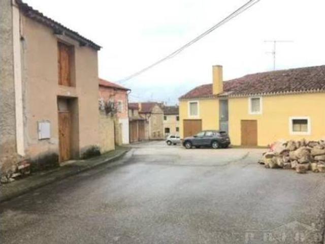 Casa rústica Venta Buniel, Buniel