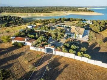 Casa rústica Venta El Gordo, El Gordo
