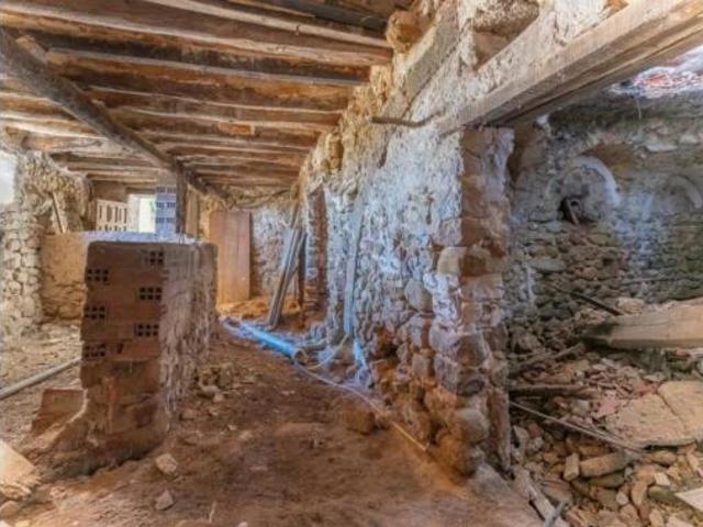 Casa rústica Venta Esponellà, Esponellà