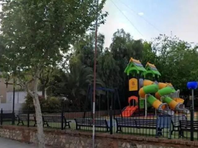 Casa rústica Venta La Zubia, La Zubia