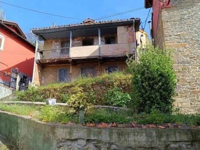 Casa rústica Venta Lena, Lena